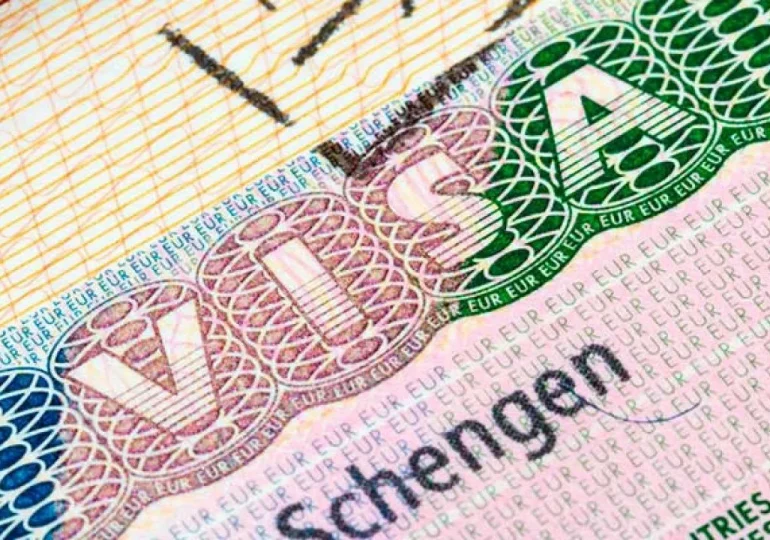 La Unión Europea evalúa visados Schengen de hasta 10 años para viajeros frecuentes